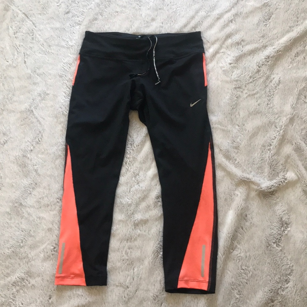 Nike Dri-Fit capri tights